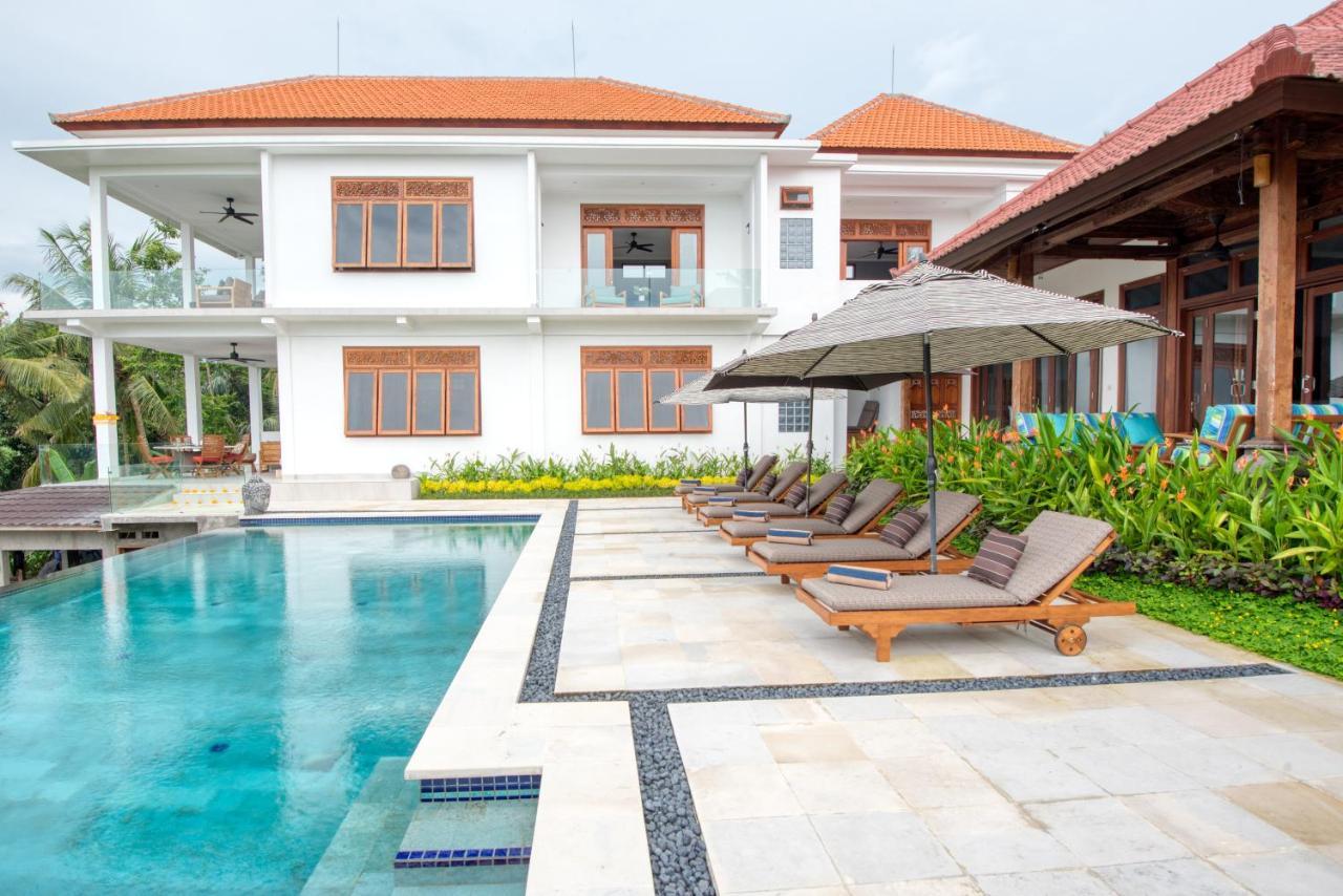 Wake In Paradise And Luxury Lebah Villas Ubud Exterior foto