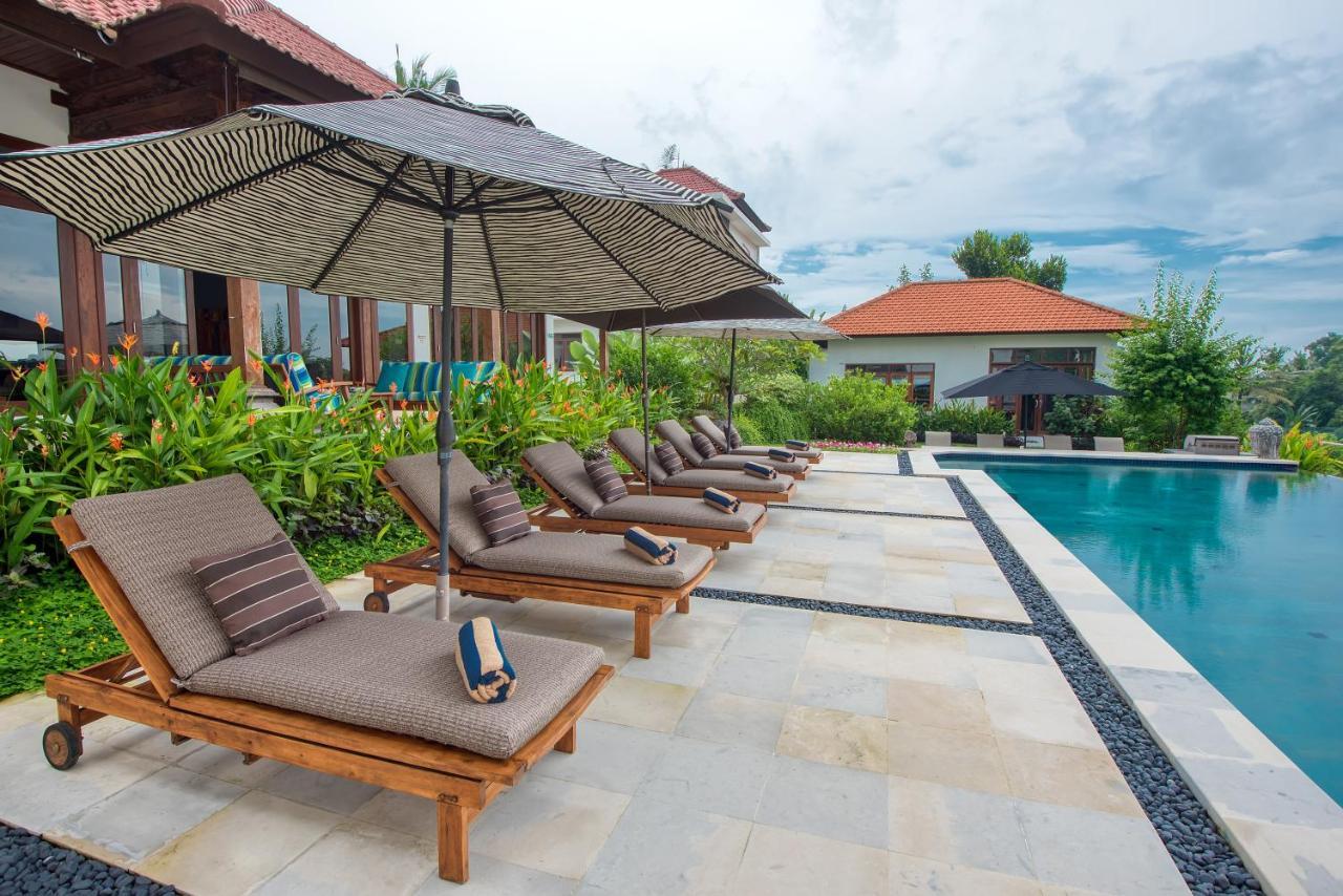 Wake In Paradise And Luxury Lebah Villas Ubud Exterior foto